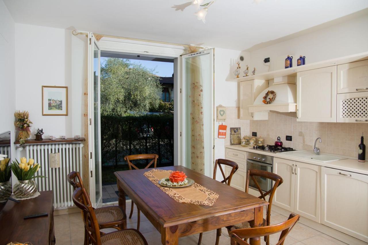 Appartamento Con Giardino E Parcheggio Privato Μπελάτζιο Εξωτερικό φωτογραφία