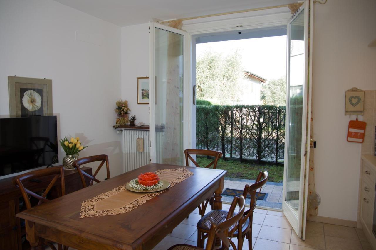 Appartamento Con Giardino E Parcheggio Privato Μπελάτζιο Εξωτερικό φωτογραφία